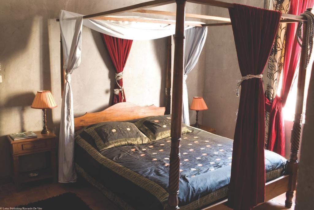 Demeure De Digoine "Chambre D'Hotes" บูร์ก-แซ็ง-ต็องเดอ็อล ภายนอก รูปภาพ