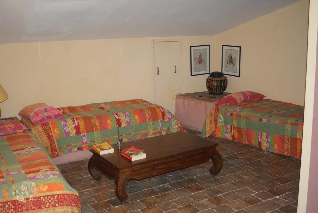 Demeure De Digoine "Chambre D'Hotes" บูร์ก-แซ็ง-ต็องเดอ็อล ภายนอก รูปภาพ